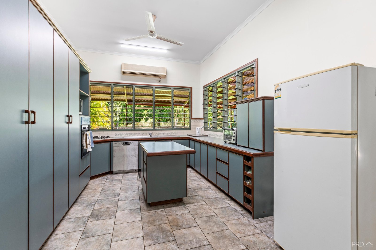 98 Yamashita Street ROEBUCK 4