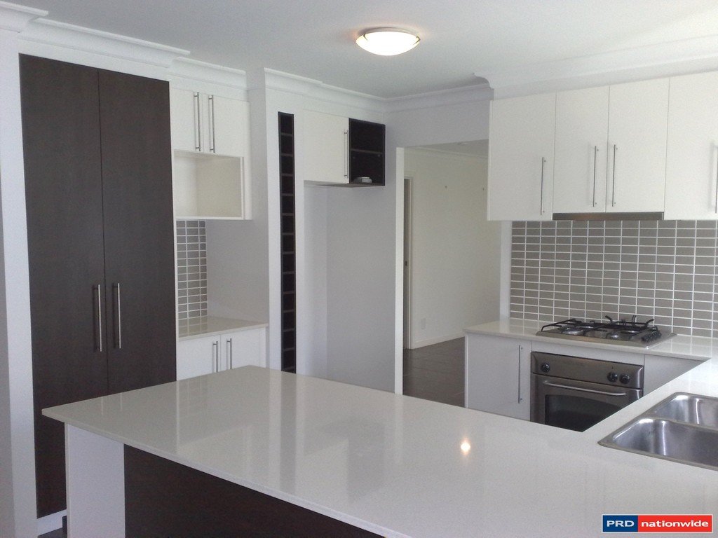 9/80 McIntyre St  HENDRA 3