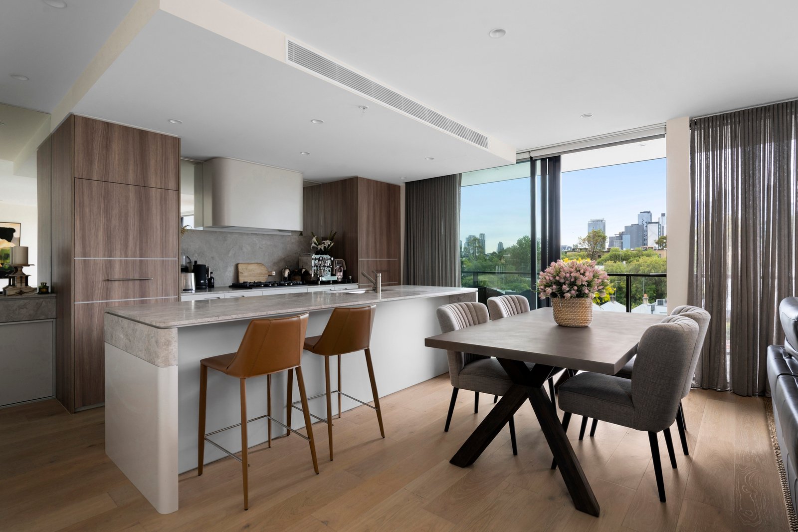 9/81 Palmerston Crescent, South Melbourne, 3205