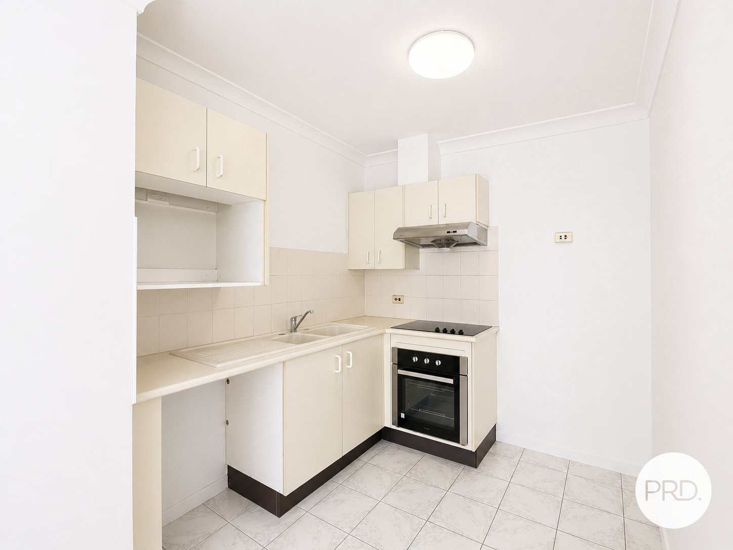 98/1 Riverpark Drive LIVERPOOL 3