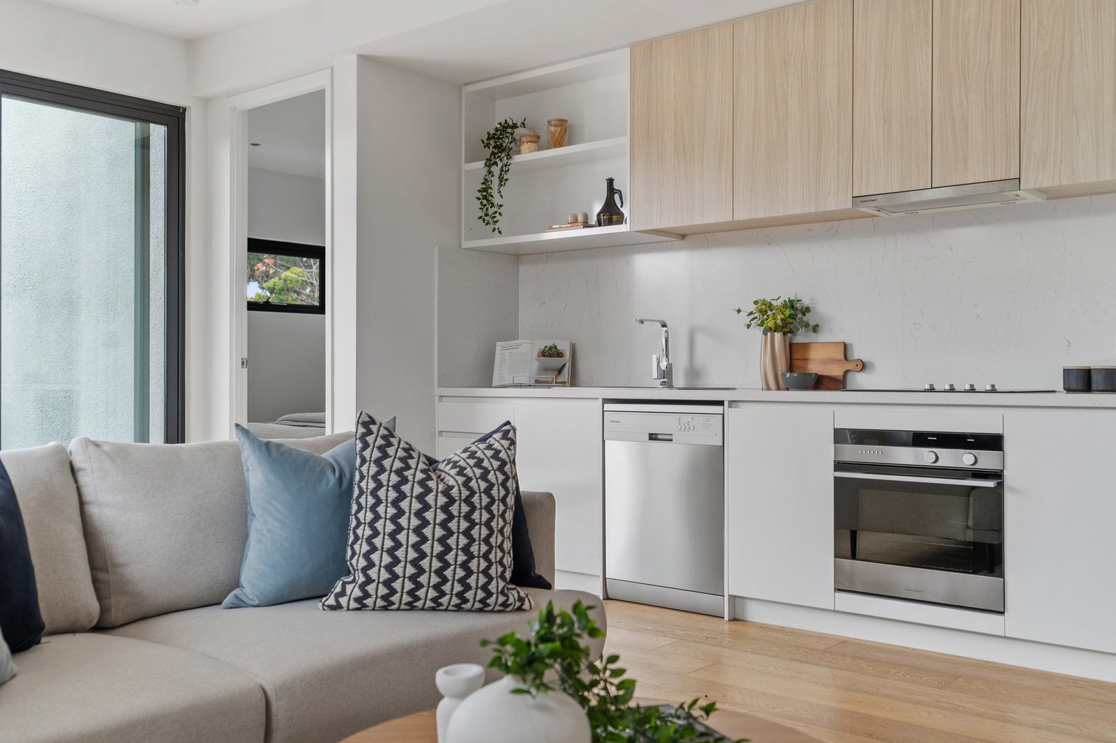 Gallery: 9/83 Asling Street