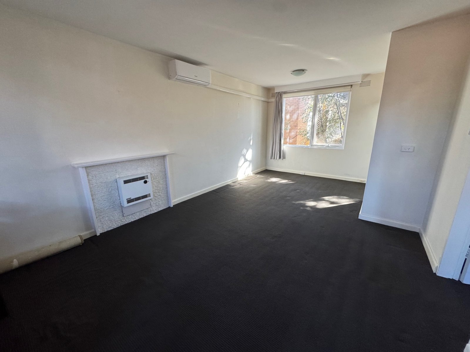 Gallery: 9/84 Campbell Road