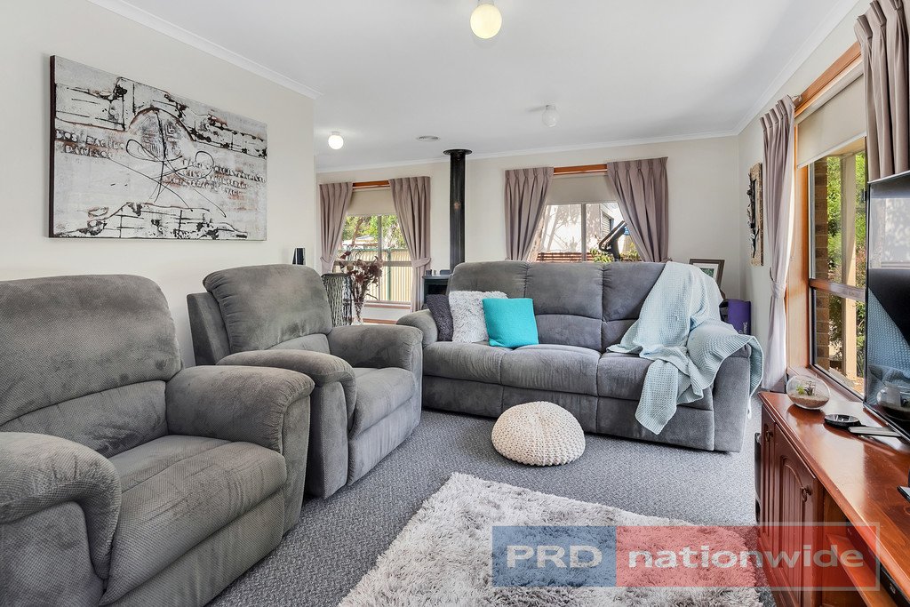 986 Smythesdale - Snake Valley Road SNAKE VALLEY 4