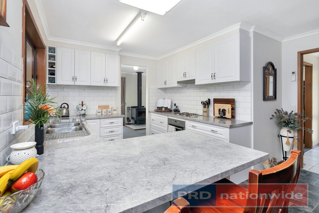 986 Smythesdale - Snake Valley Road SNAKE VALLEY 5