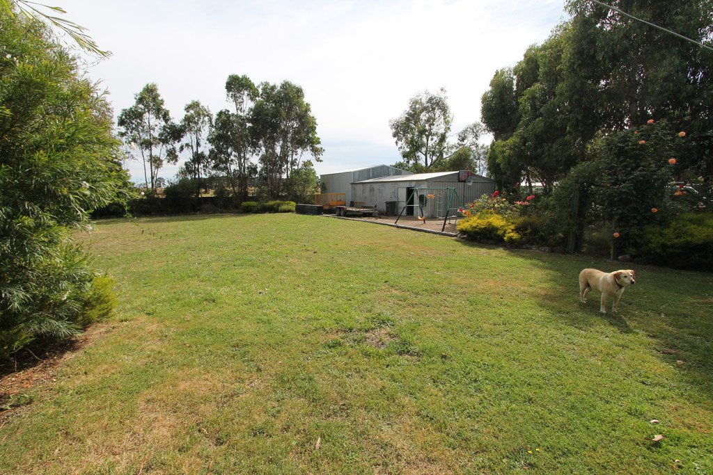 986 Smythesdale - Snake Valley Road SNAKE VALLEY 17