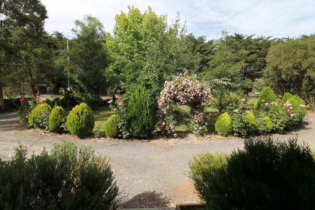 986 Smythesdale - Snake Valley Road SNAKE VALLEY 23