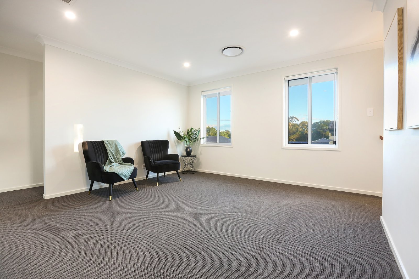 98A Alison Road CARRARA 14