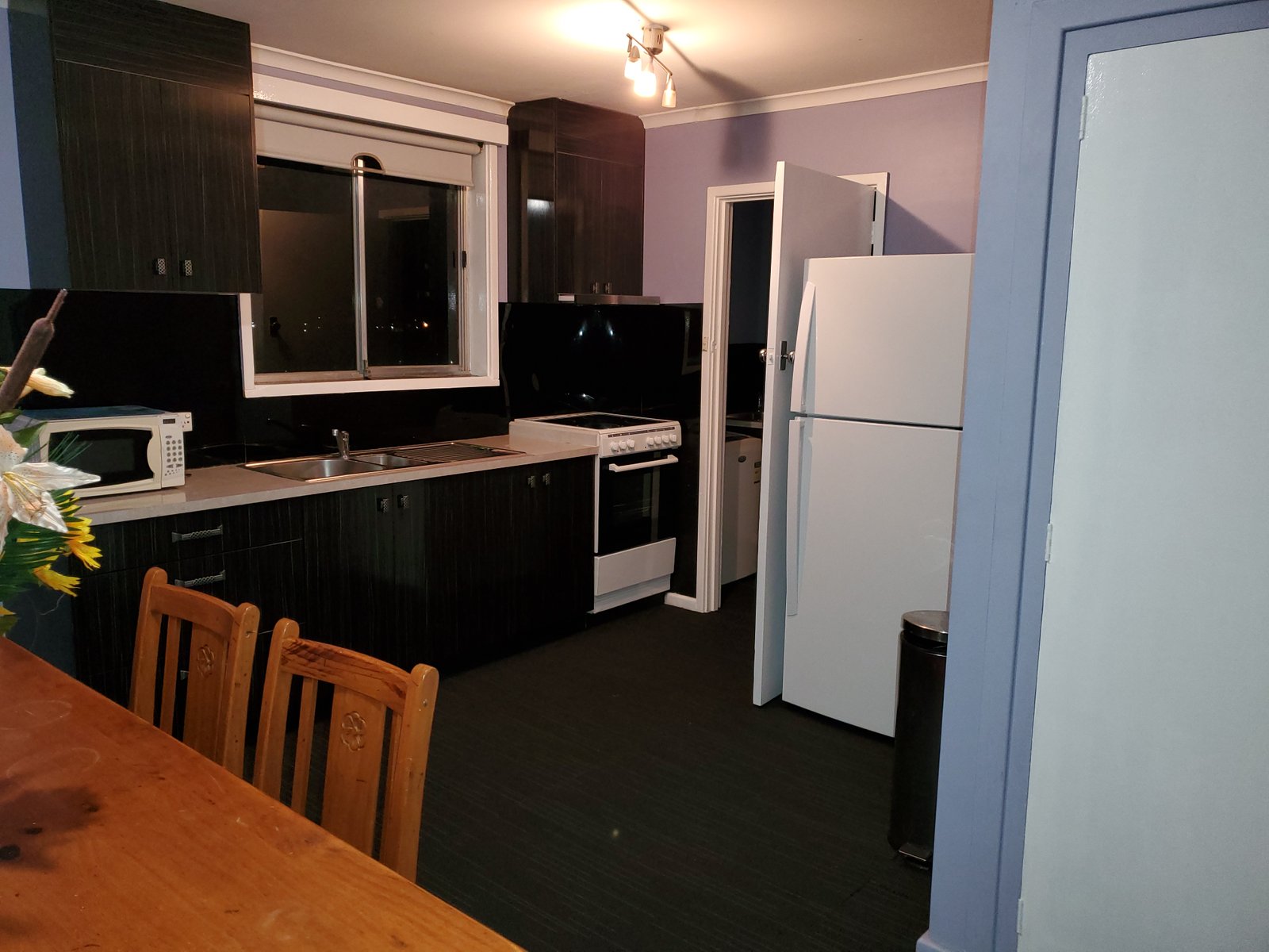 98A Binalong Road MORNINGTON 4