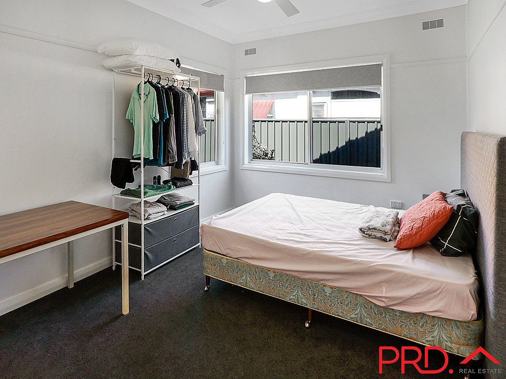 98a Marius Street TAMWORTH 8