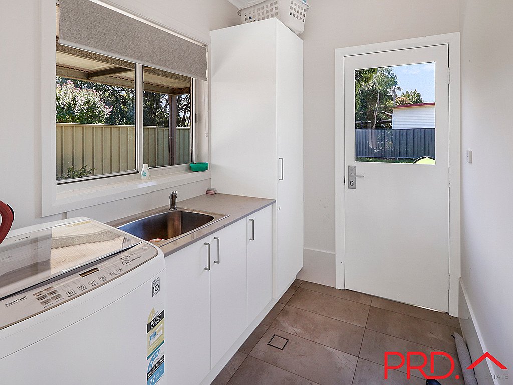 98A Marius Street TAMWORTH 15