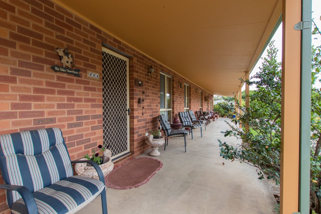 98A Russell Street TUMUT 1