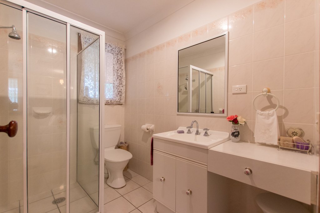 98A Russell Street TUMUT 9