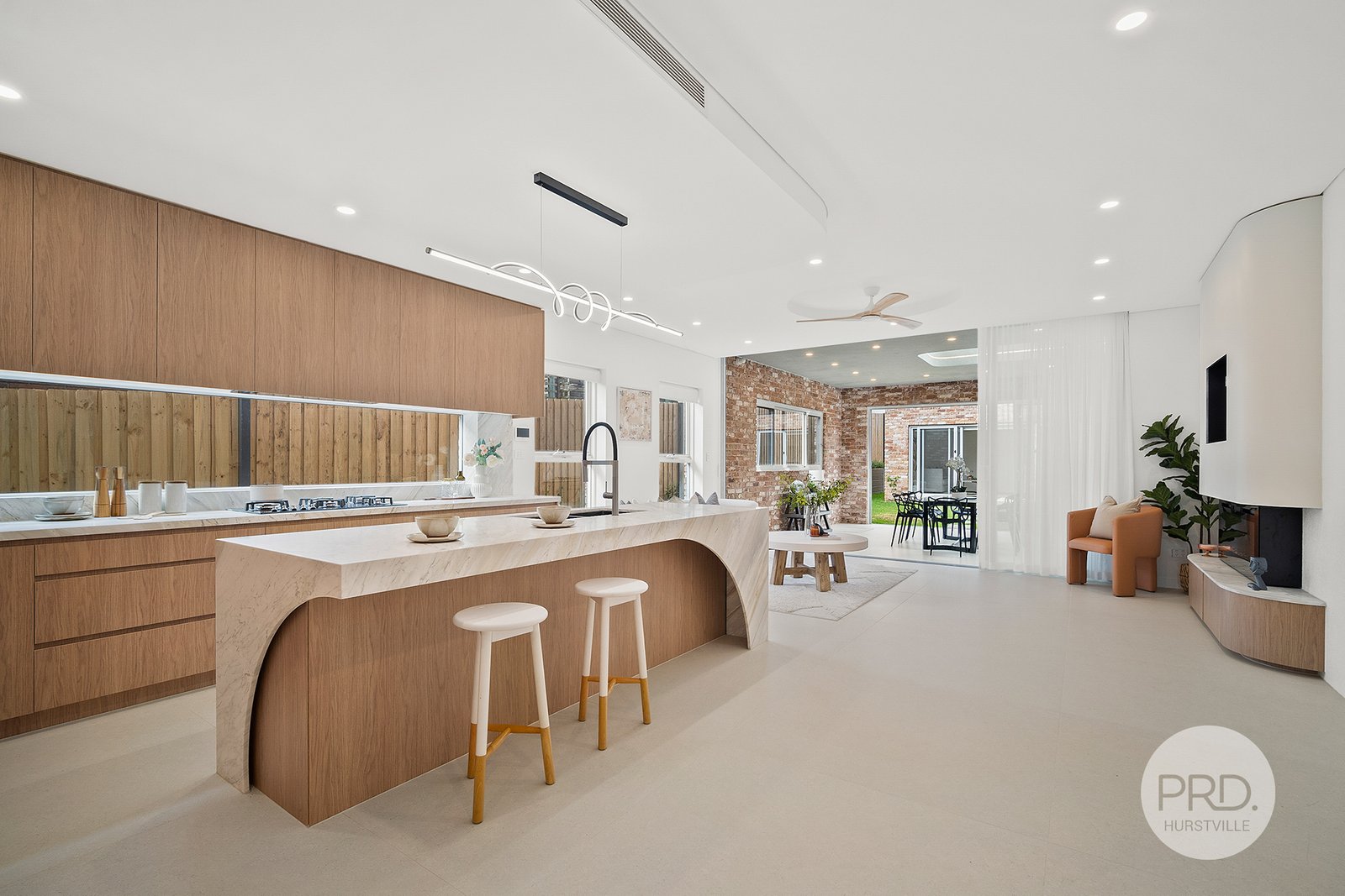 98A The Avenue HURSTVILLE 3