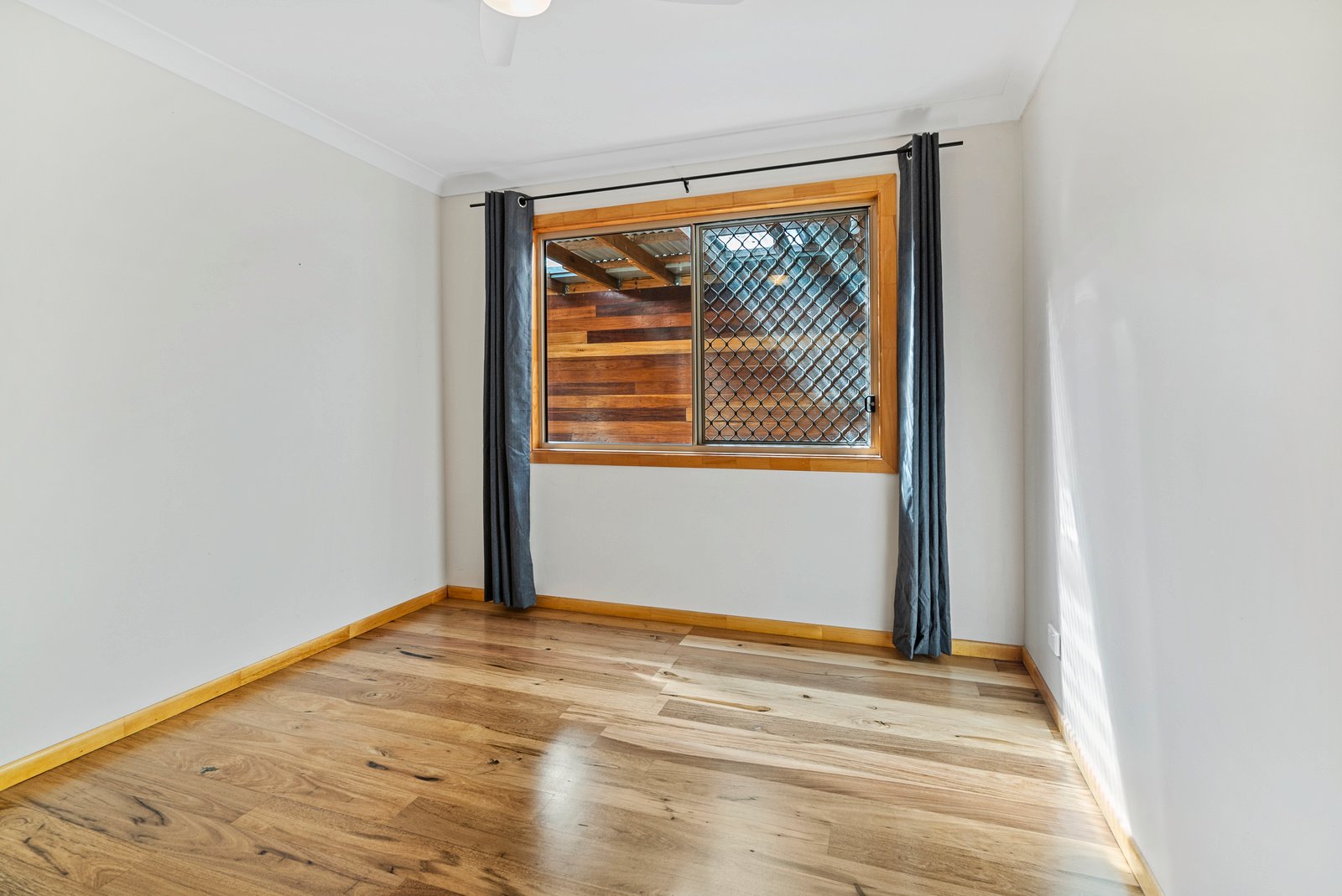 98B Broadwater Esplanade BILAMBIL HEIGHTS 8