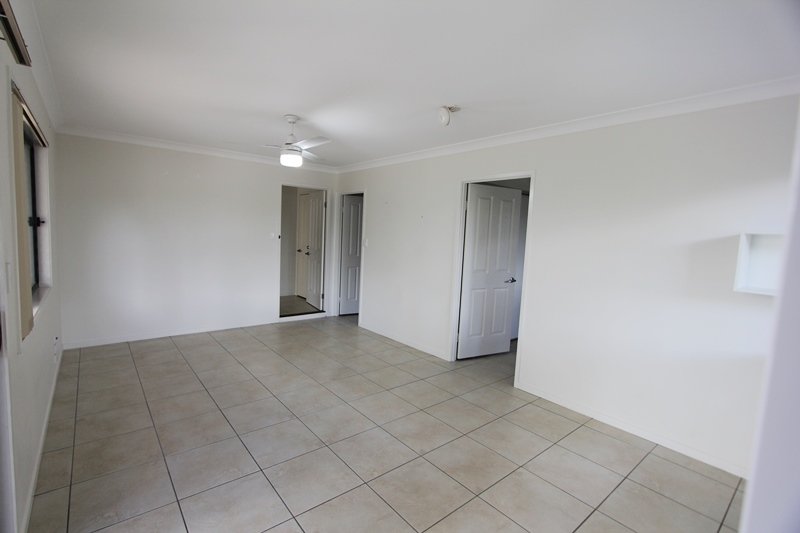 98B Kumbari Avenue LABRADOR 8