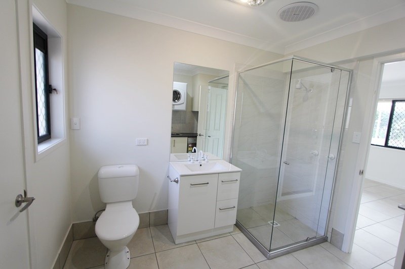 98B Kumbari Avenue LABRADOR 9