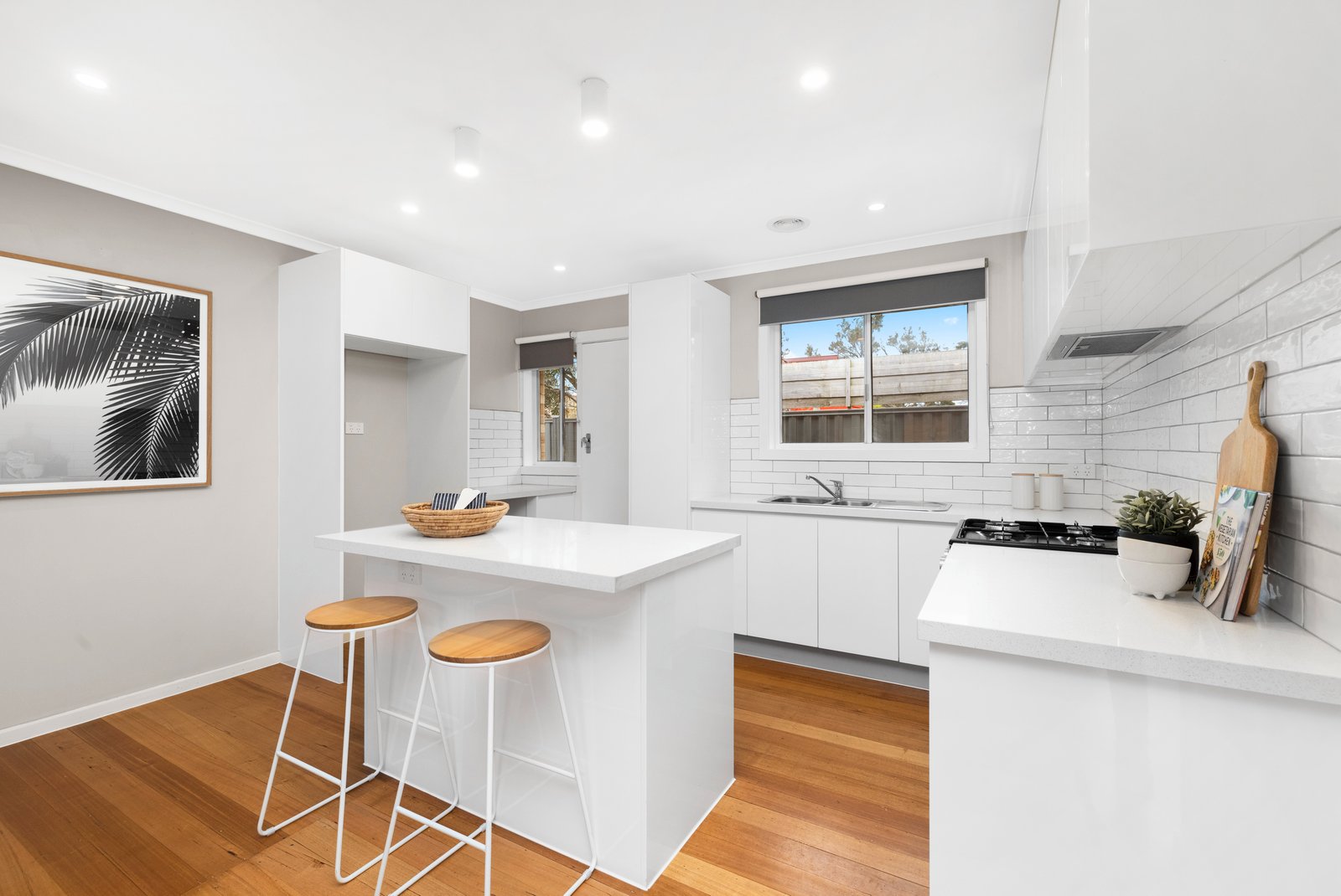 Gallery: 9/9-11 York Street