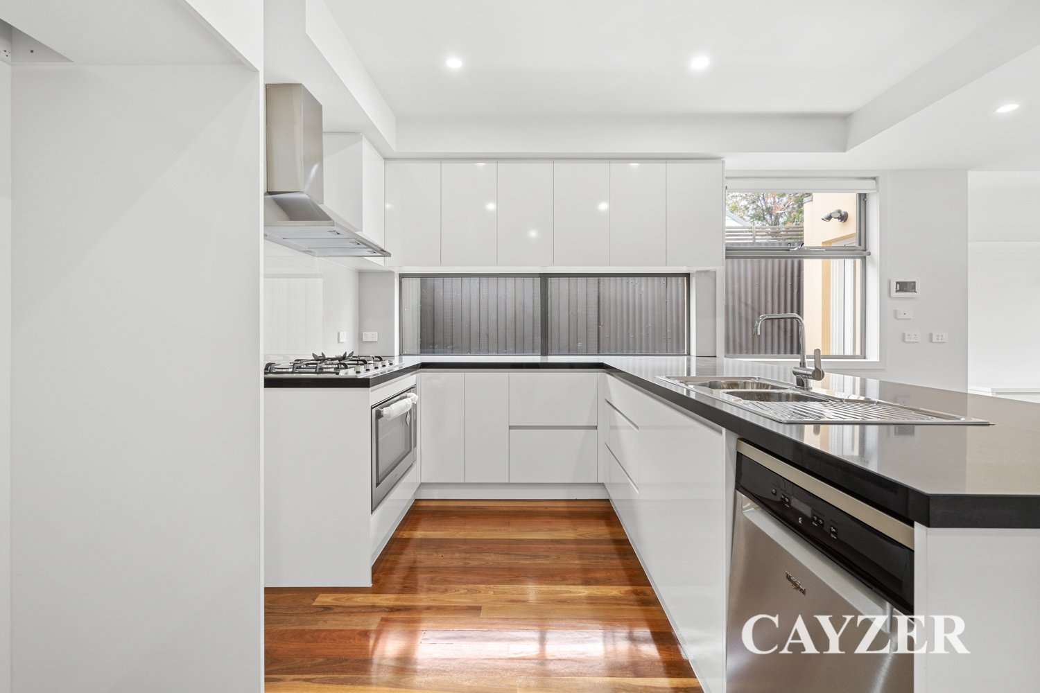 Gallery: 99 Albert Street