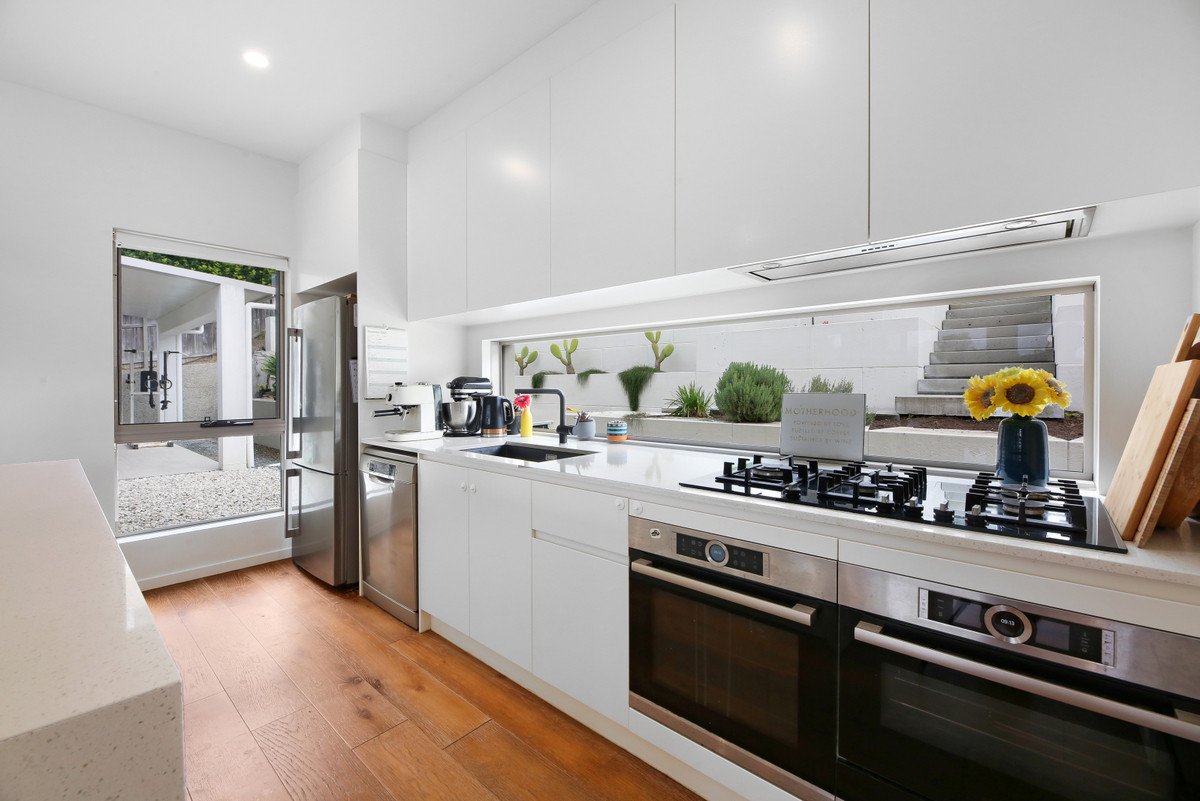99 Barden Ridge Road Reedy Creek 7