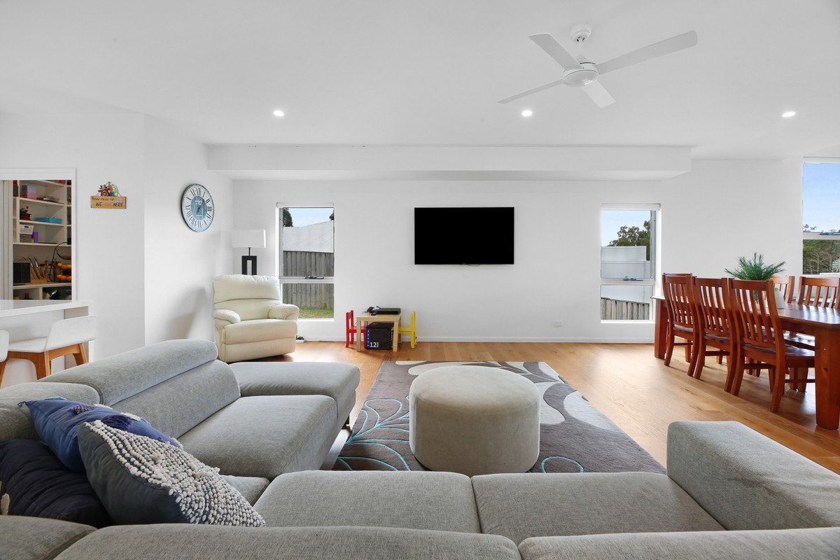 99 Barden Ridge Road Reedy Creek 9