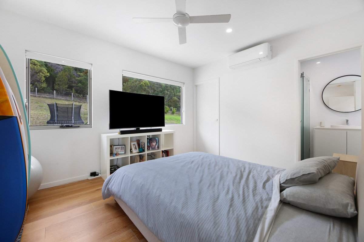 99 Barden Ridge Road Reedy Creek 25