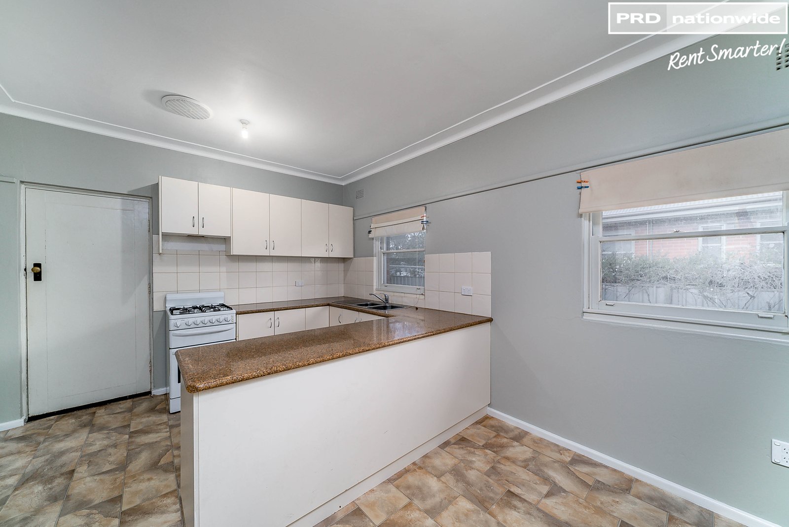 99 Bolger Avenue MOUNT AUSTIN 4