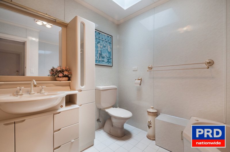 99 Burke Road DAPTO 8