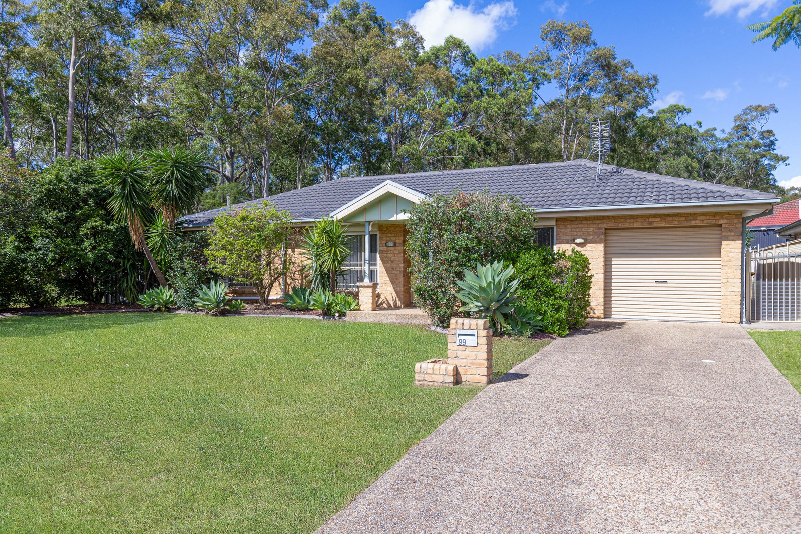 99 Denton Park Road RUTHERFORD 1