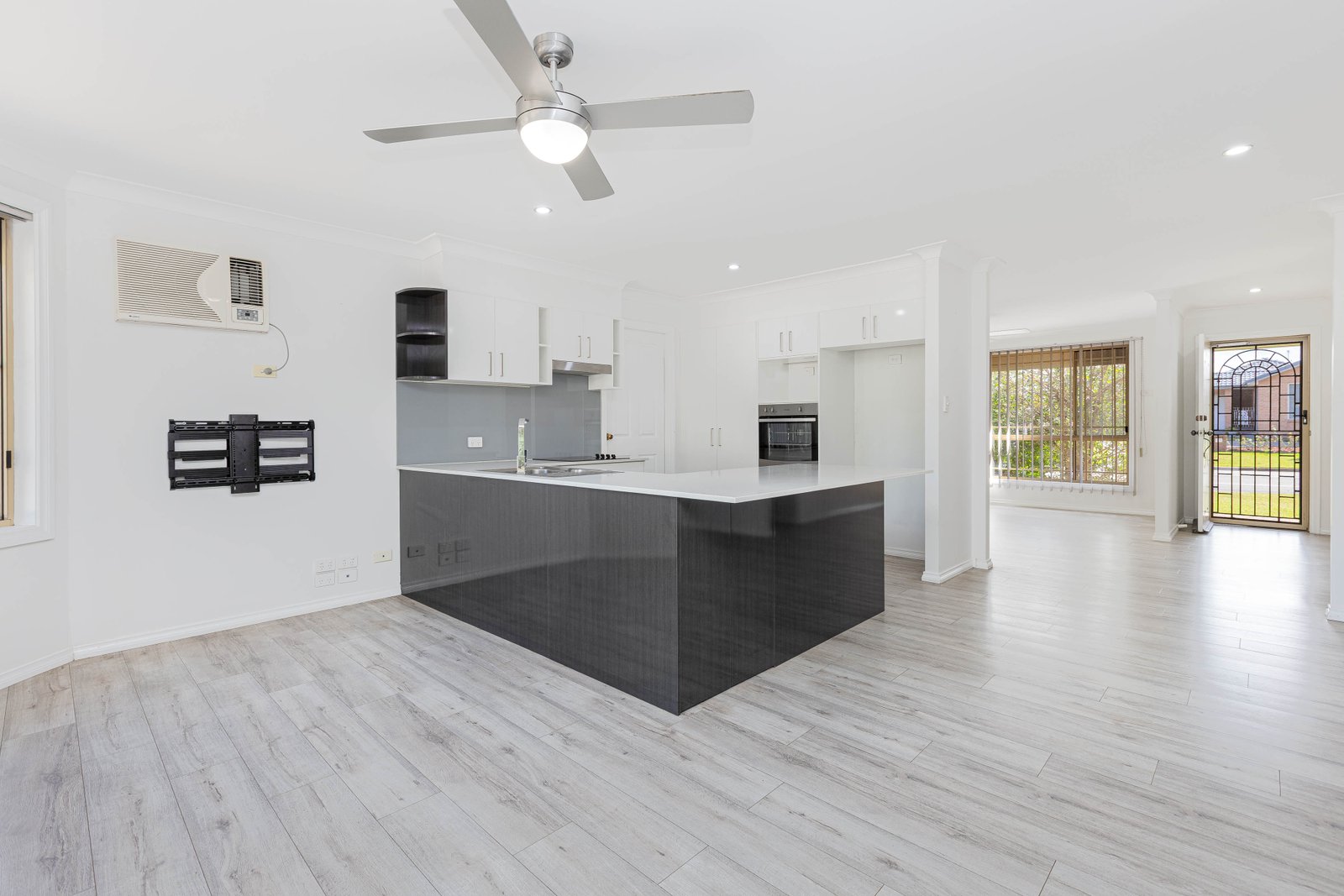99 Denton Park Road RUTHERFORD 5