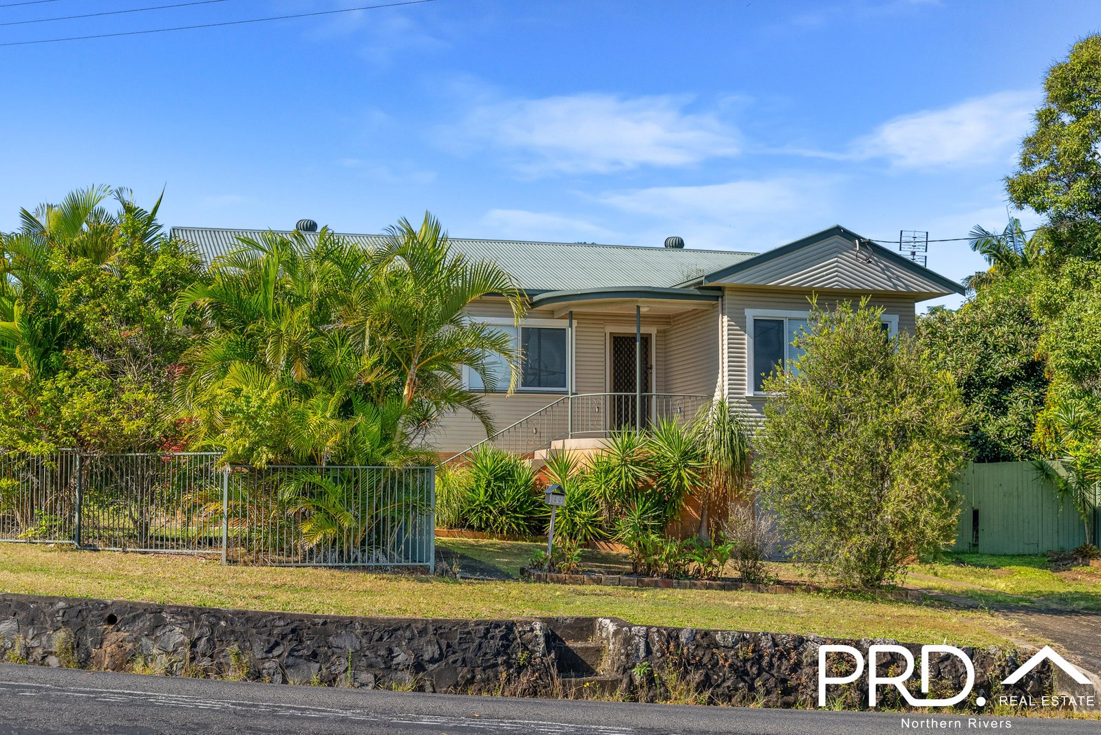 99 Donnans Road LISMORE HEIGHTS 16