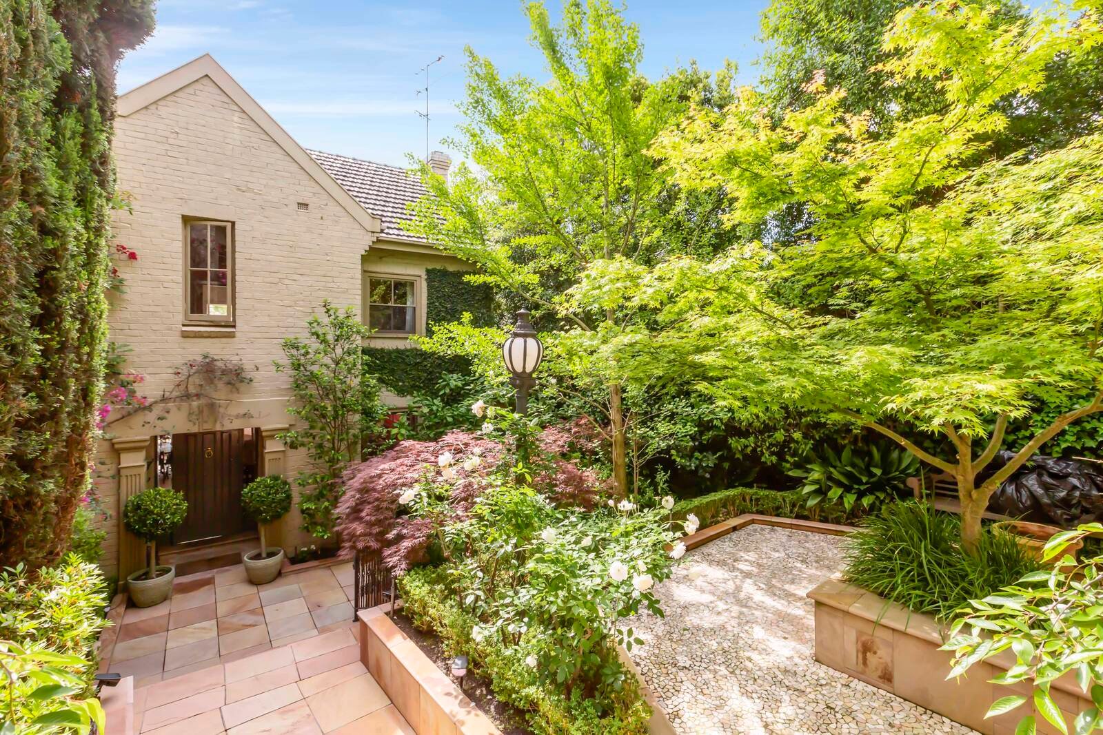 Real Estate and Property in 99 Grange Road, Toorak, VIC