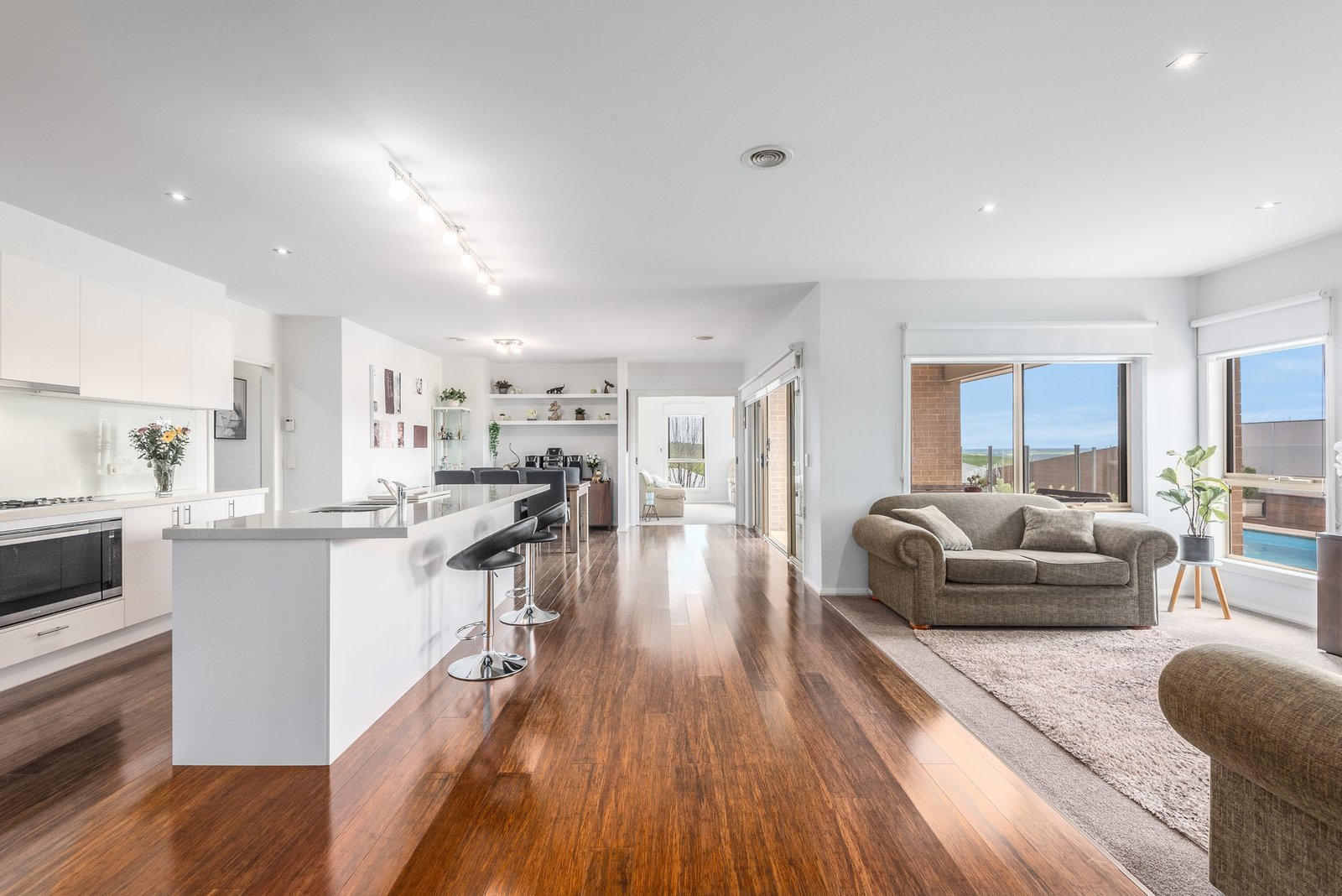 Gallery: 99 Grantham Drive