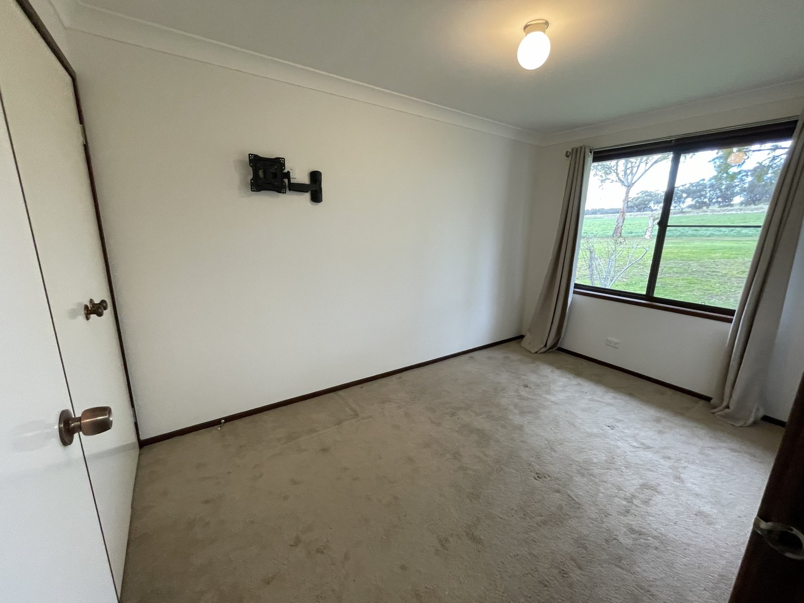 99 Lindsay Gap Road WALLABADAH 8