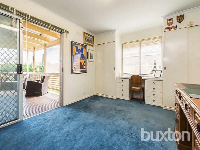 Gallery: 99 Marshalltown Road