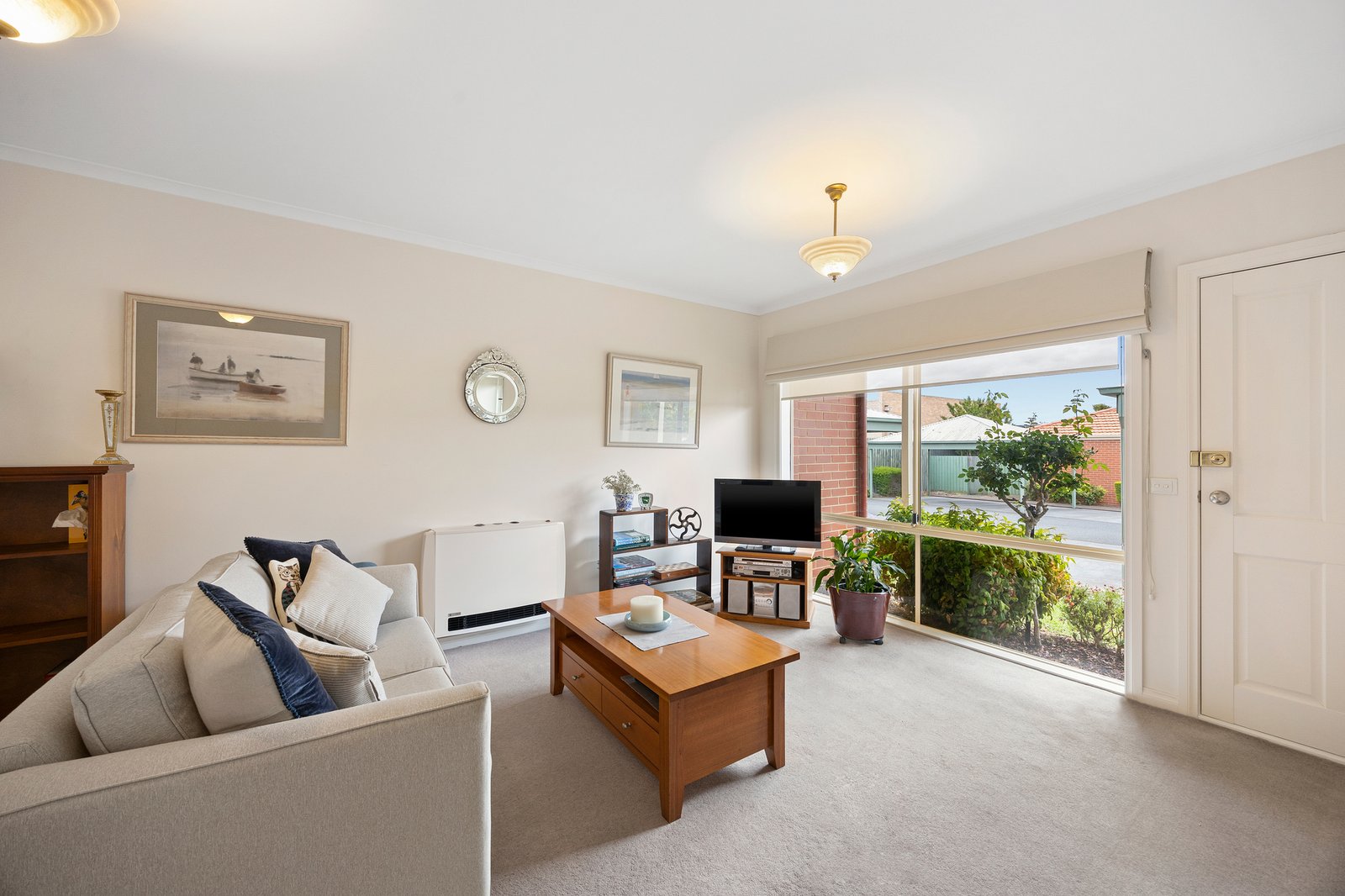 Gallery: 9/9 Maxflo Court