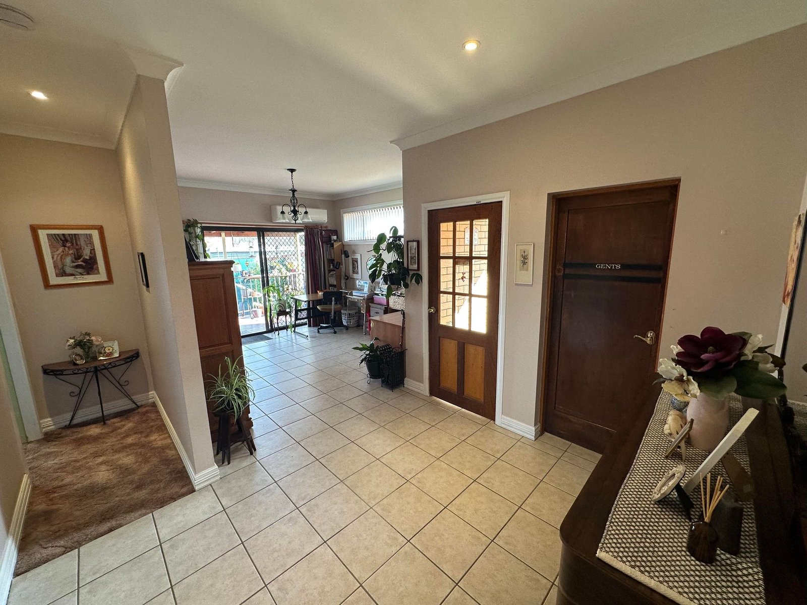 99 Murray Street TUMBARUMBA 11