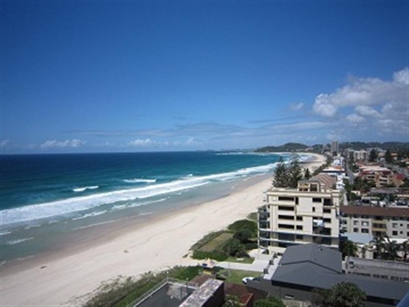 9/9 Nineteenth Avenue PALM BEACH 11