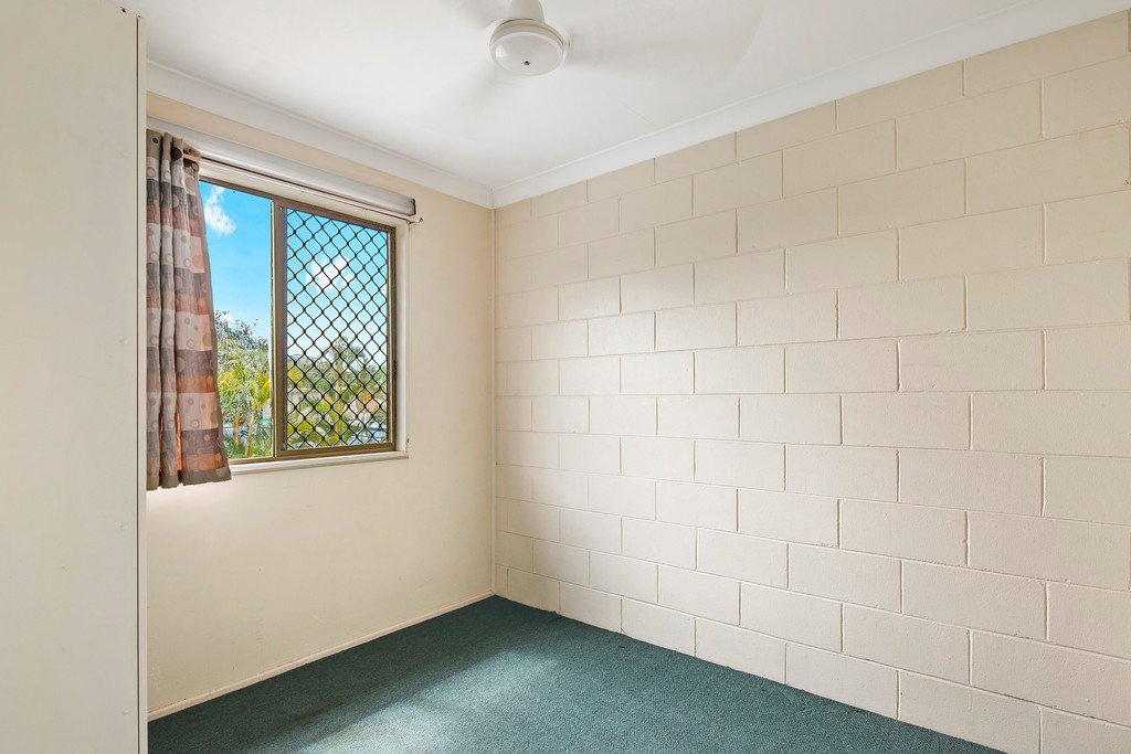 9/9 Salmon Street CANNONVALE 8