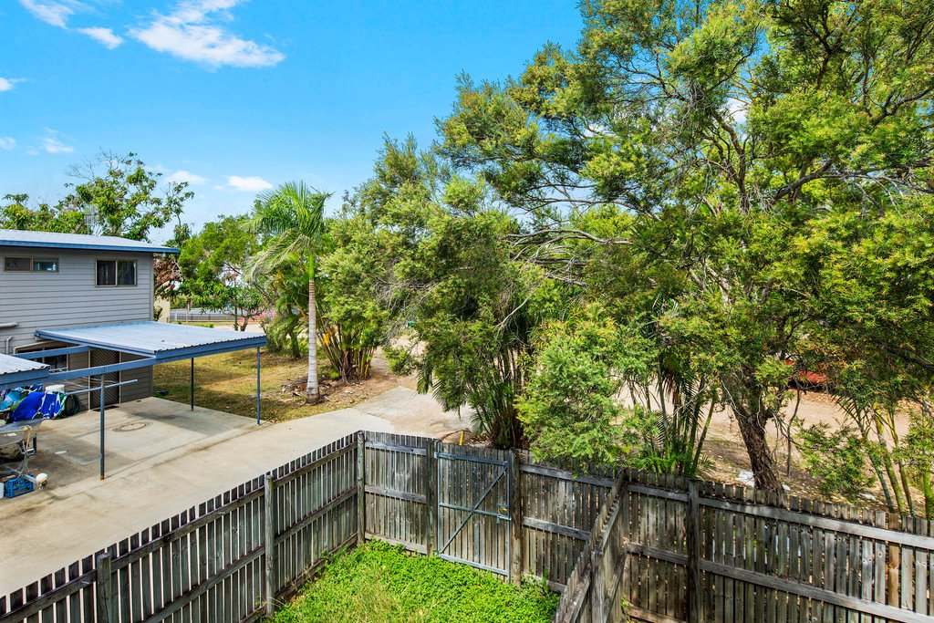 9/9 Salmon Street CANNONVALE 12