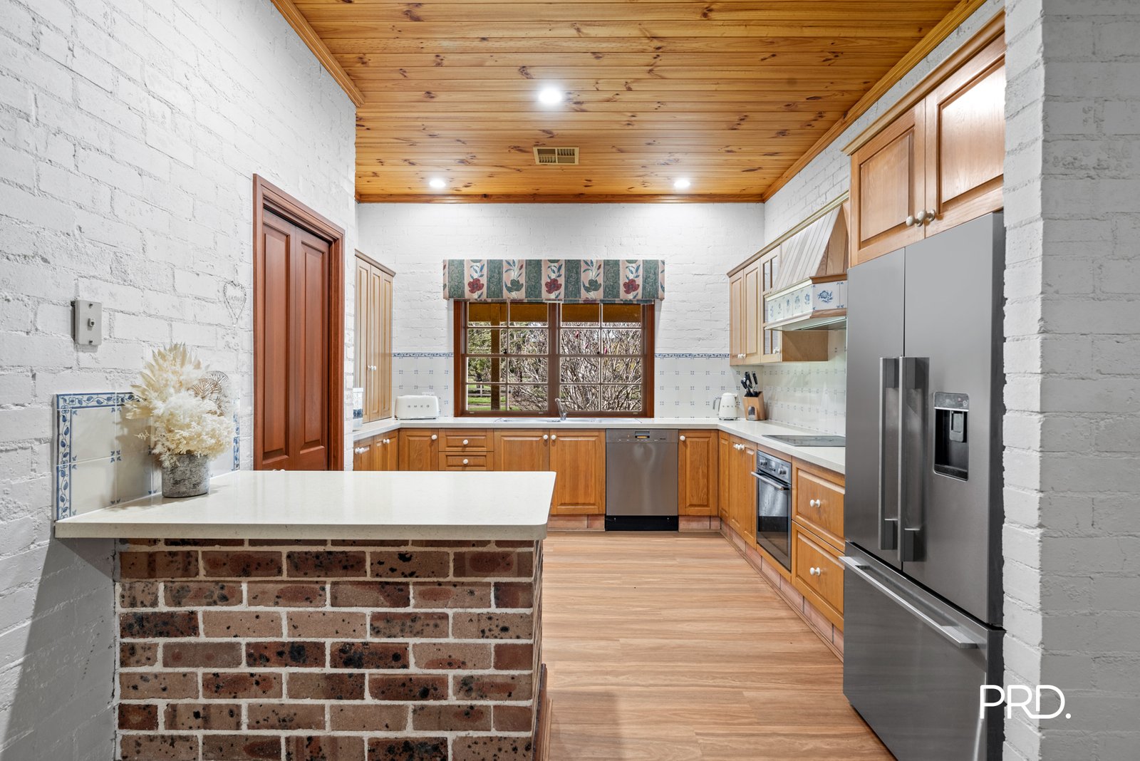 99 Sheredan Road CASTLEREAGH 17