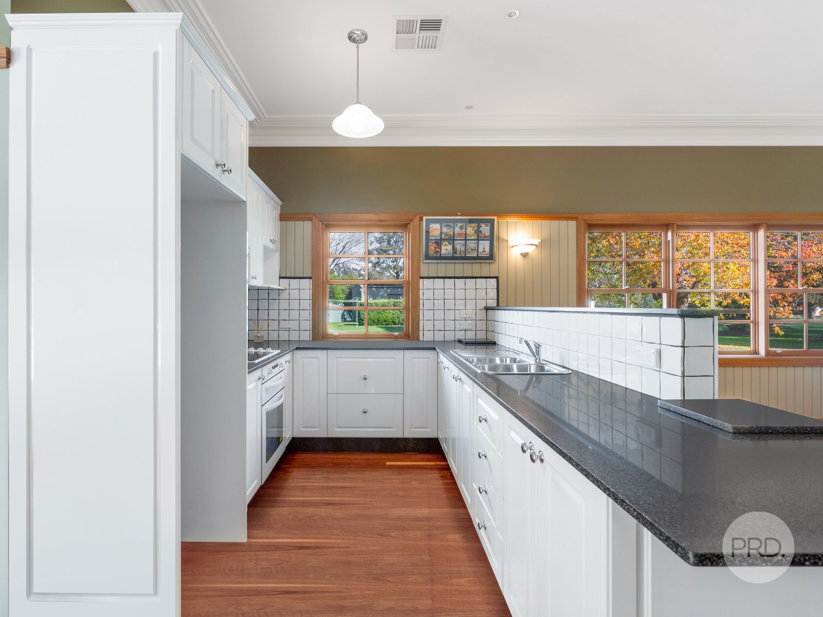 99 Sheredan Road CASTLEREAGH 17