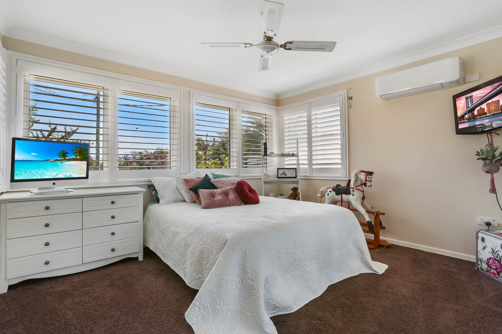 99 Tongarra Road ALBION PARK 8