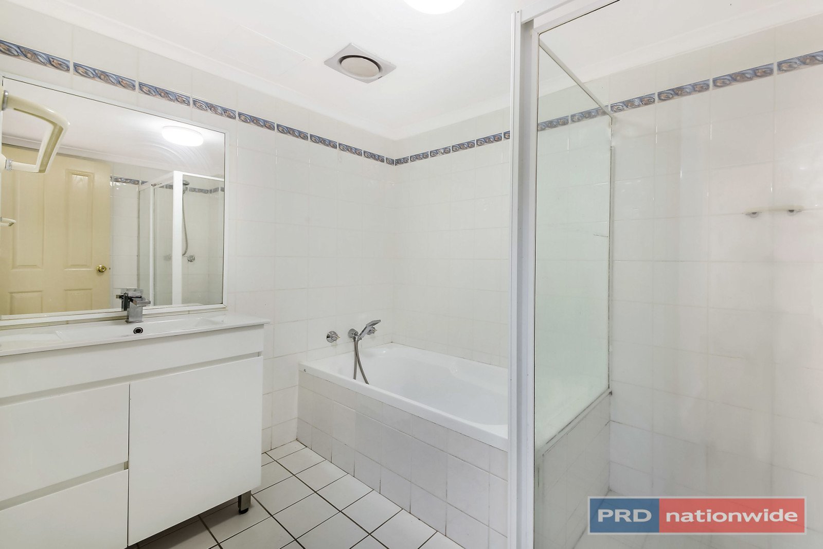 9/9 West Street HURSTVILLE 4