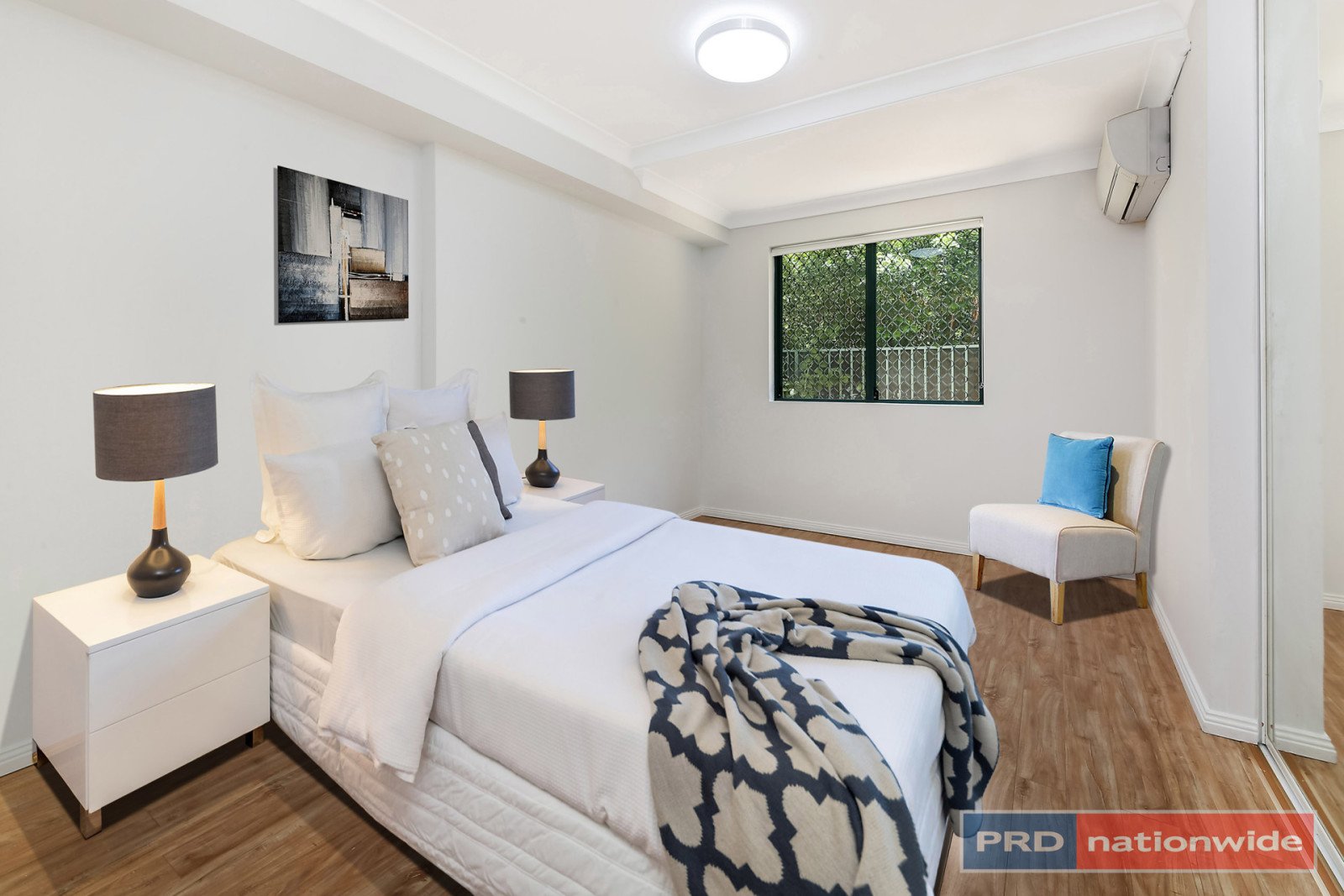 9/9 West Street HURSTVILLE 4