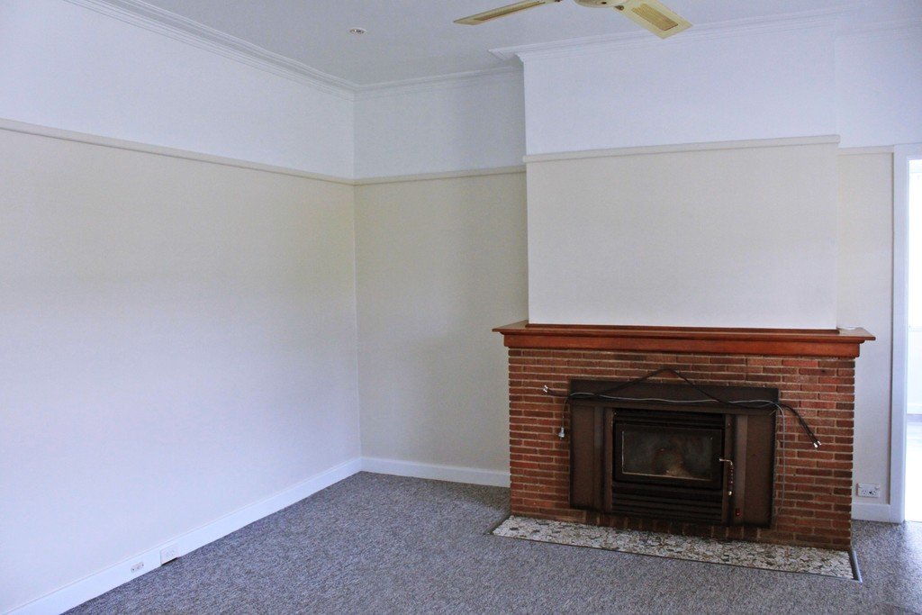 99 Winton Street TUMBARUMBA 6