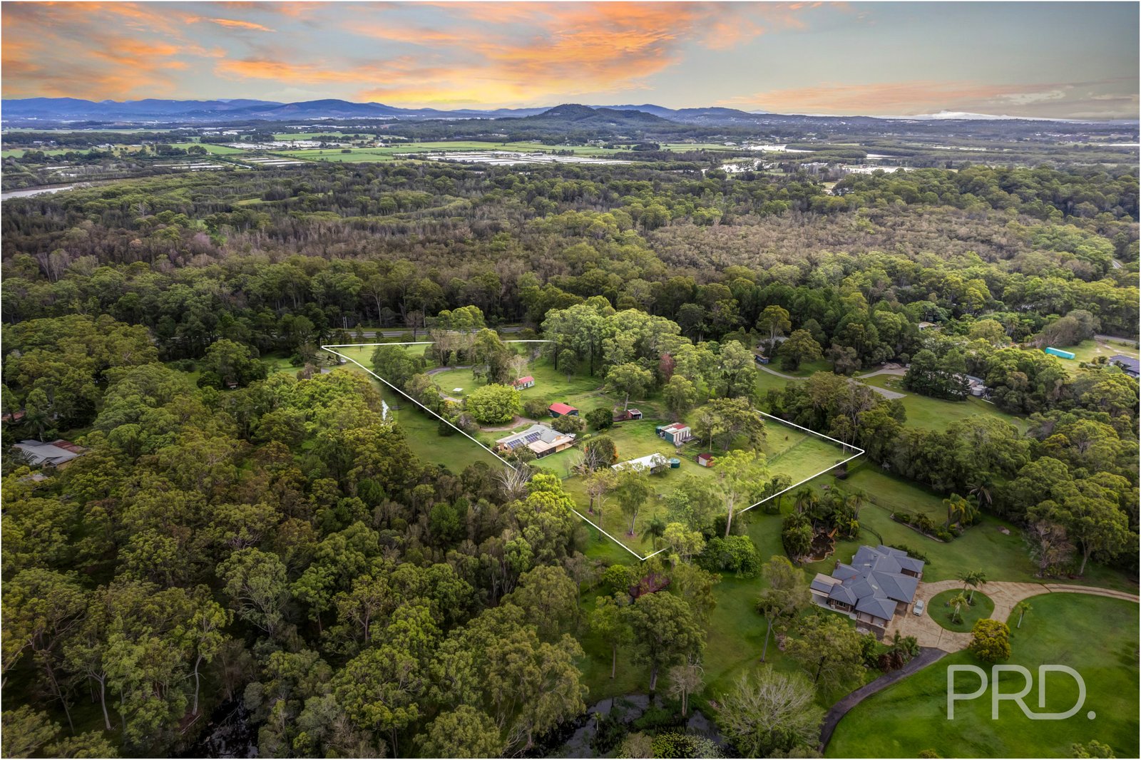 990 BEENLEIGH REDLAND BAY Road CARBROOK 1