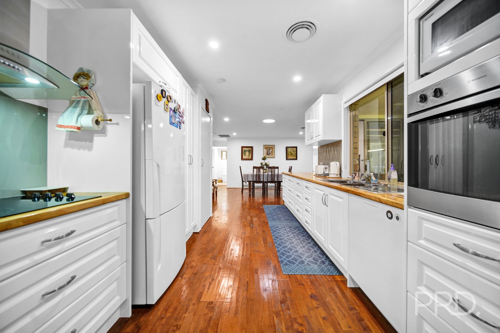 990 BEENLEIGH REDLAND BAY Road CARBROOK 12