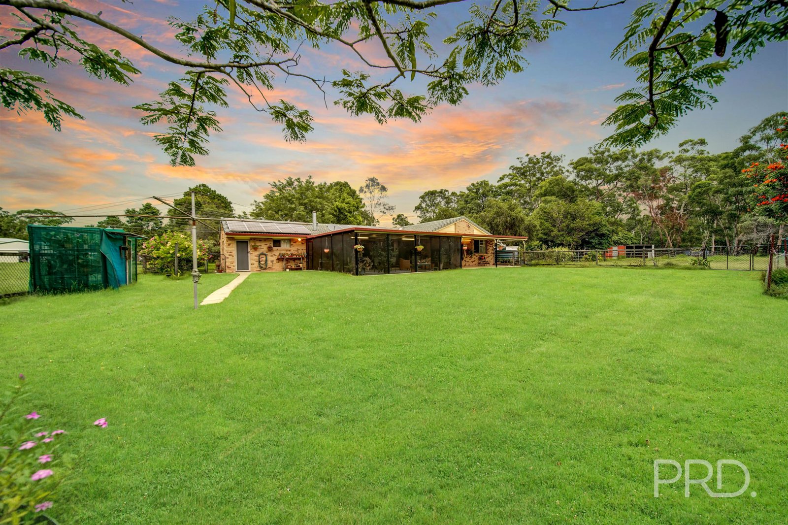 990 BEENLEIGH REDLAND BAY Road CARBROOK 8
