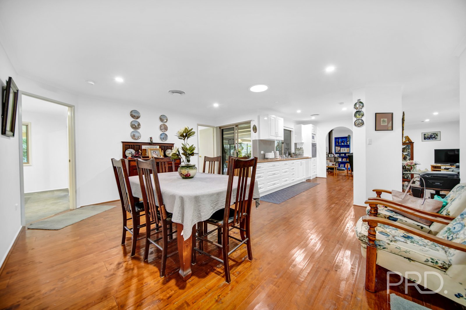 990 BEENLEIGH REDLAND BAY Road CARBROOK 15