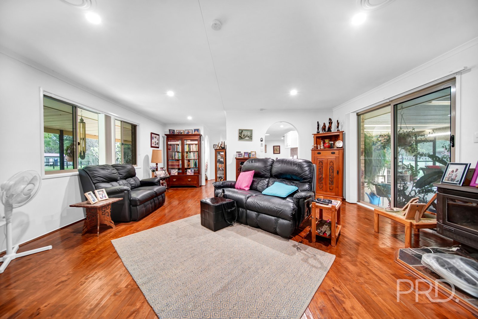 990 BEENLEIGH REDLAND BAY Road CARBROOK 16